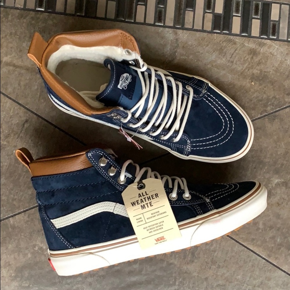 VANS SK8-Hi Mte Dress Blues/Marshmallow men’s - Picture 2 of 16